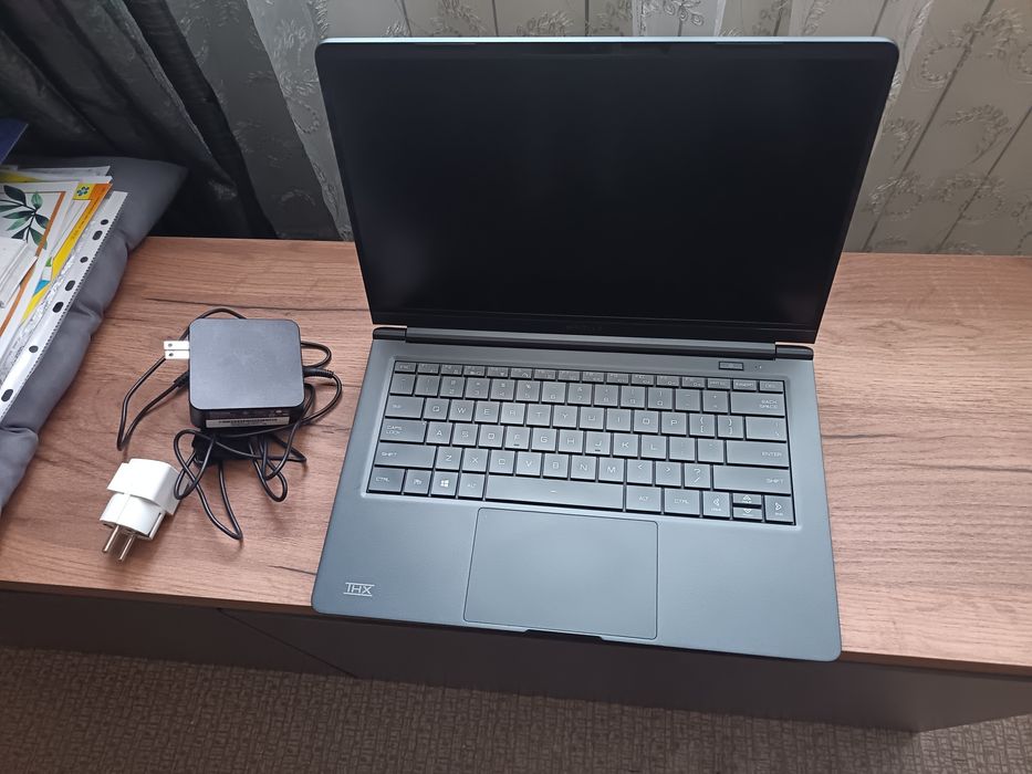 Ноутбук з США Motile 14, Ryzen 3 3200, 4gb, 128gb