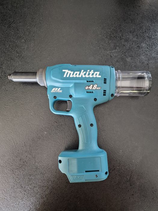 Akumulatorowa nitownica do nitów zrywalnych MAKITA DRV150 NOWA