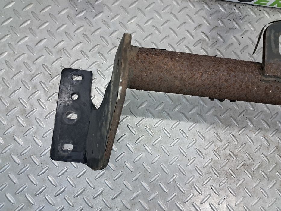 Фаркоп Subaru Forester субару форестер 2018-2025