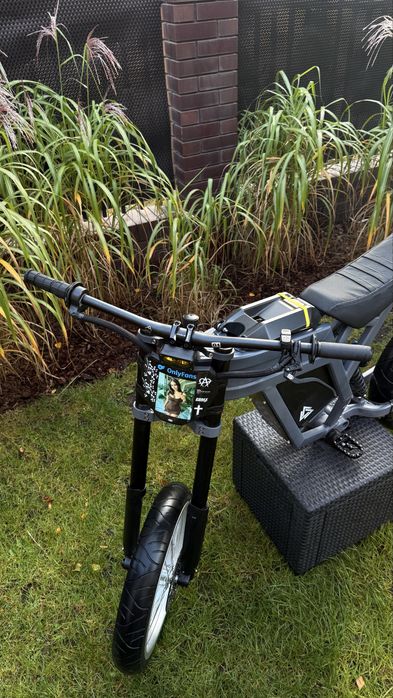 ebike custom 60V 32Ah 3000W – mocno zmodyfikowany surron
