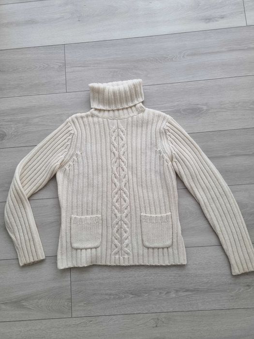 Свитер очень теплый