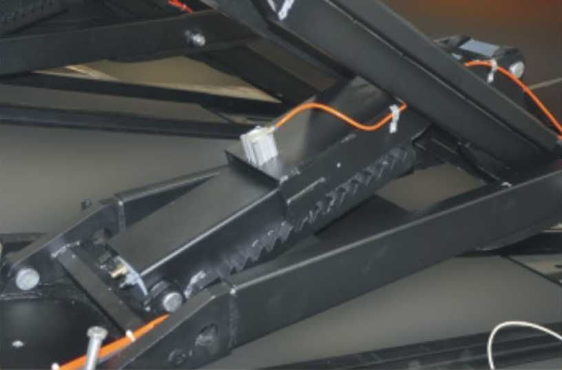 Podnośnik NOŻYCOWY, najazdowy, diagnostyczny, SPECJALISTYCZNY 5T