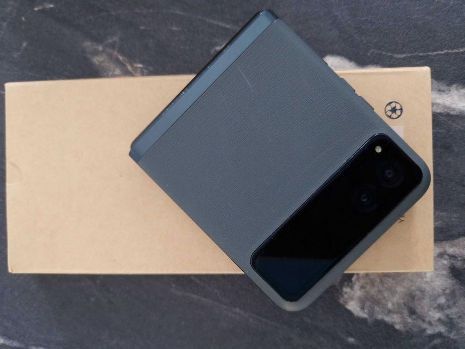 Motorola Razr 40 zielony