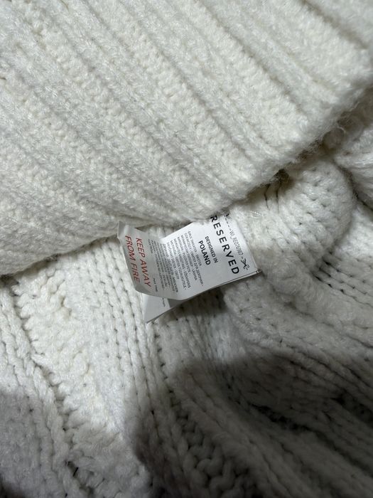 Sweterek golf dziewczęcy damski Reserved kremowy 140m