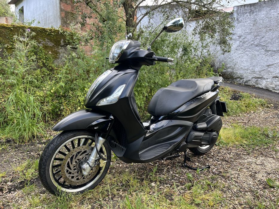 Piaggio beverly 300 police