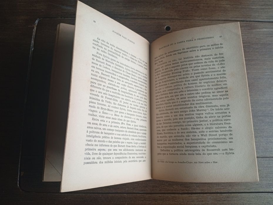Livro  "Os Melhores Contos de J. Paço d'Arcos"