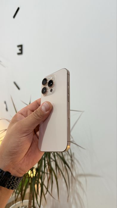 Iphone 16 Pro 256 Gb Desert Titanium ідеал