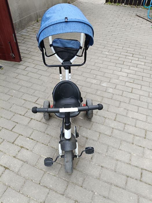 Rowerek trójkołowy granatowy