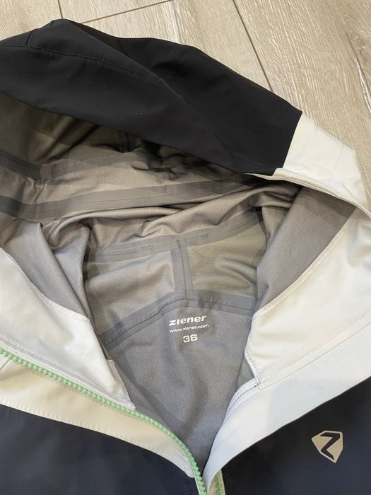 Жіноча лижна куртка штормовка Ziener neila