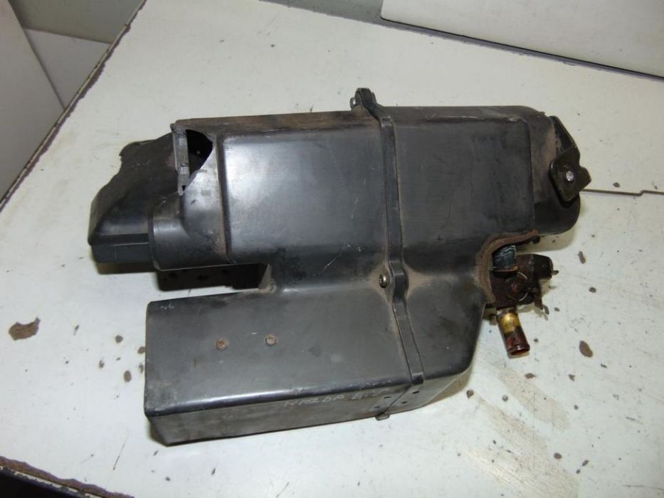 Mazda 818 radiador chaufagem " usado em bom estado