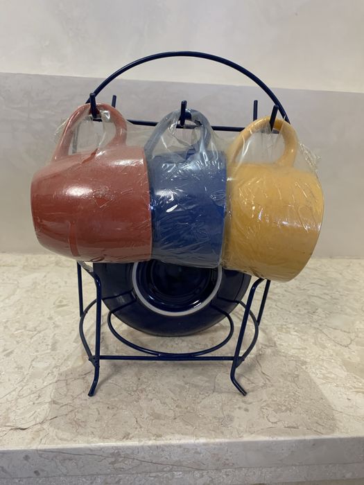 Набор чашек и блюдец новый