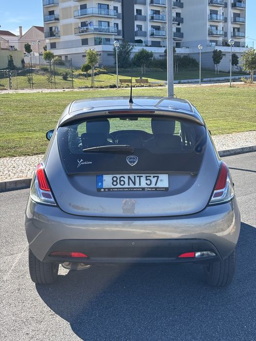 Lancia Ypsilon 1.3 Multijet Nacional