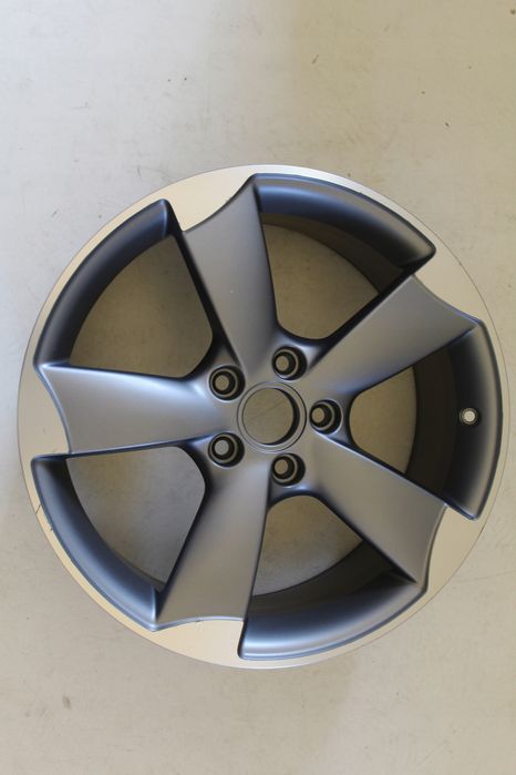 felga aluminiowa audi a3 8p0 rotor 18 5x112 et54