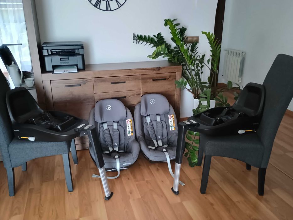 Fotelik Maxi Cosi Pearl Smart+baza