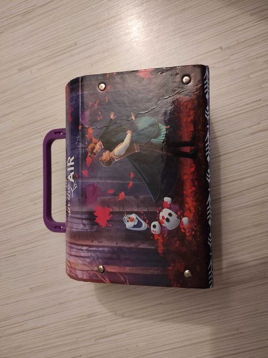 Kuferek Kraina Lodu Elza i Anna