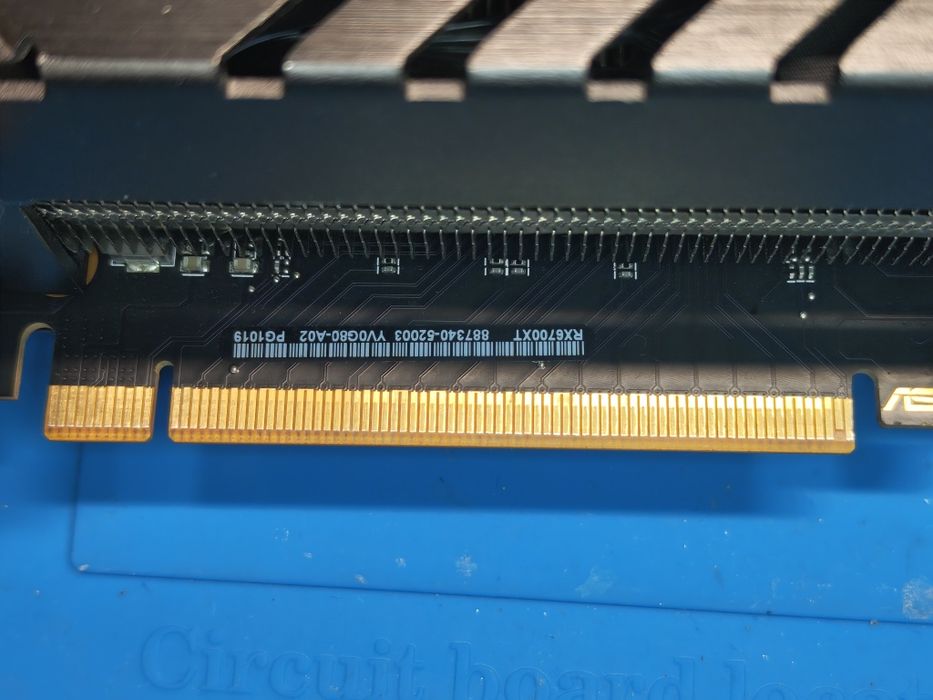 Tuf Gaming RX 6700 XT 12gb