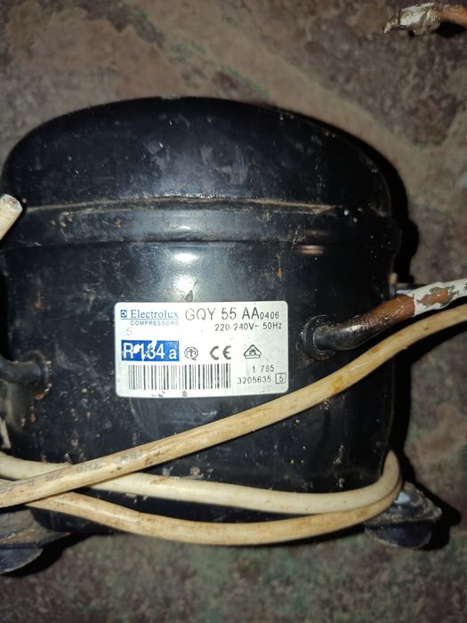 Продам Компресор від холодильника робочому стані