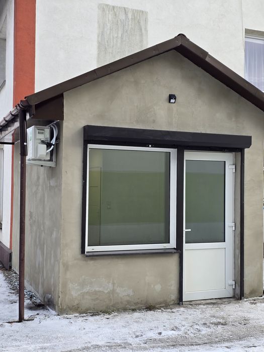 Domek  wolnostojący lokal  ul. Kozieniecka / Niepodległości ,Klimatyza