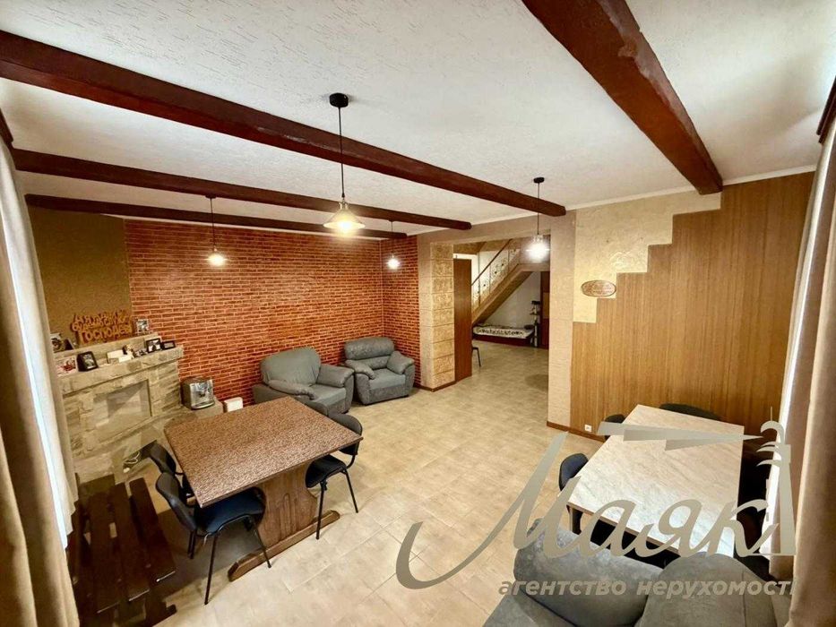 Продаж затишного 2 поверхового будинку в с. Володимирівське