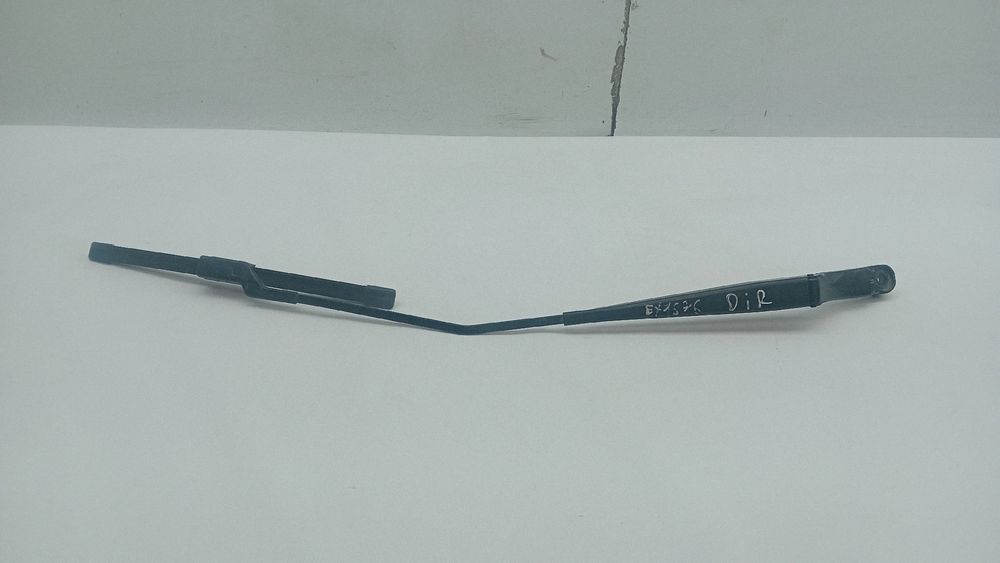 Haste / braço de escova limpa vidros frente direita NISSAN Pulsar Hatc