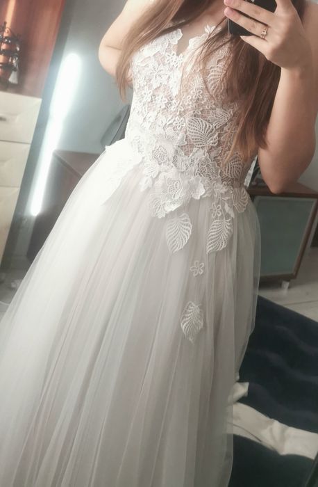 Suknia ślubna r. 36