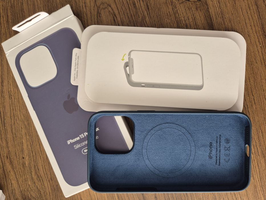 capa de silicone original da Apple para iPhone 15 Pro Max com MagSafe
