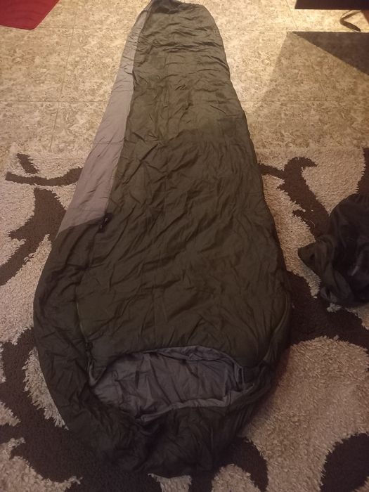 Спальний мішок зимового типу
