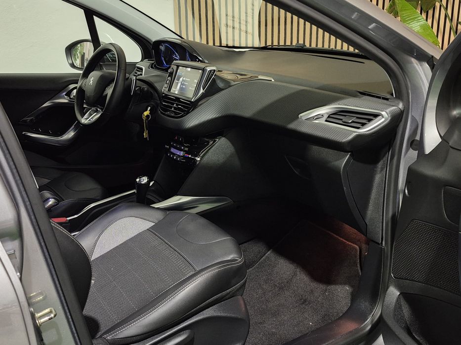 Peugeot 2008 1.6HDI - AUTOMÁTICO | GARANTIA | ALLURE