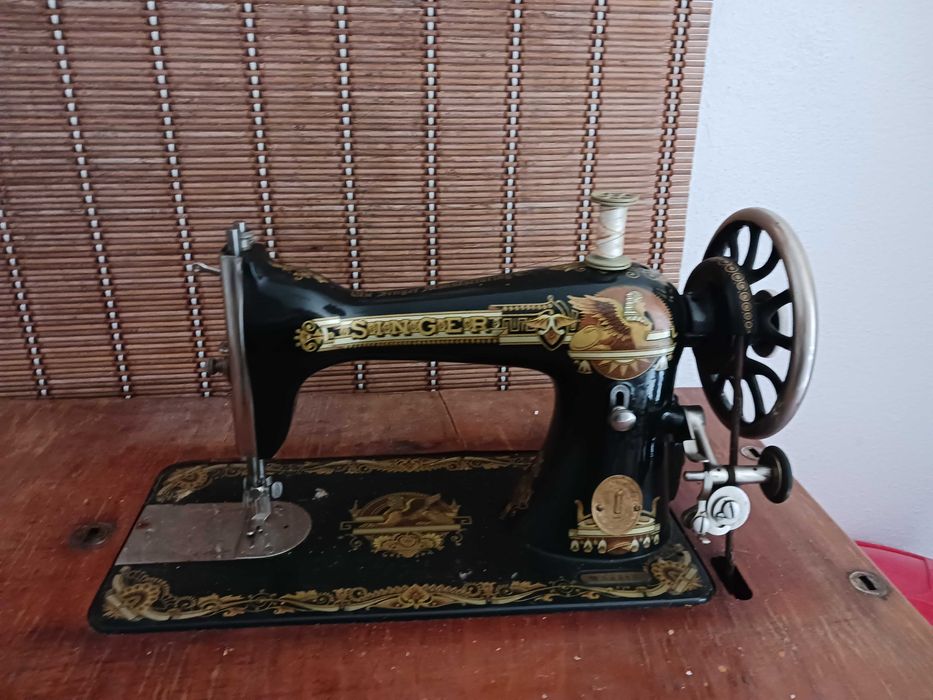 Maquina de costura SINGER