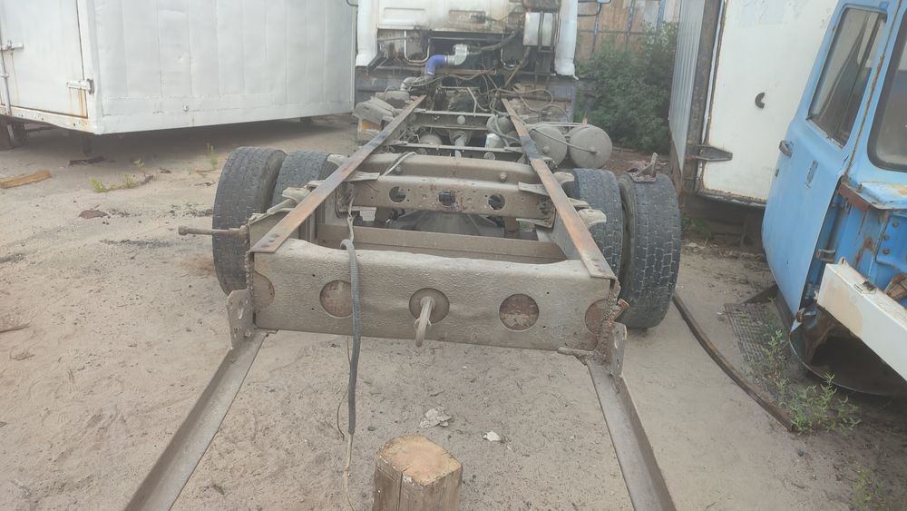 Сварка глушителя .замена порогов.покраска.сварка кузова