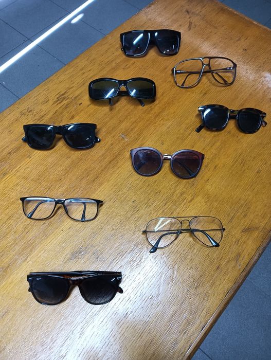 Lote de óculos de sol