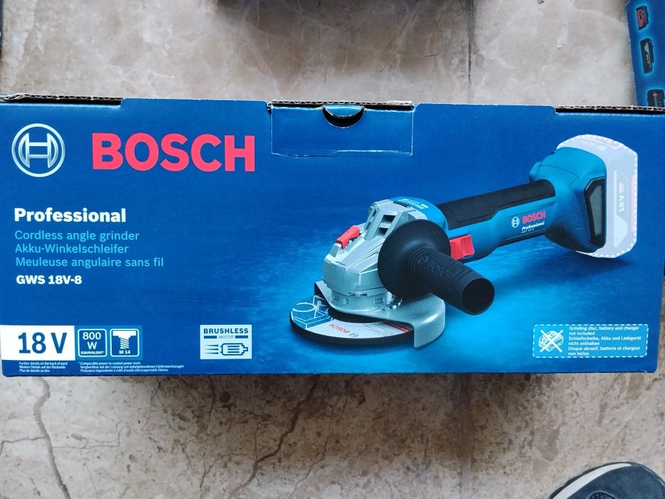 Rebarbadora a bateria Bosch nova
