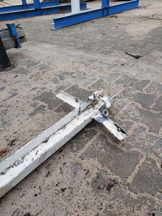 Ceownik biały 80x40