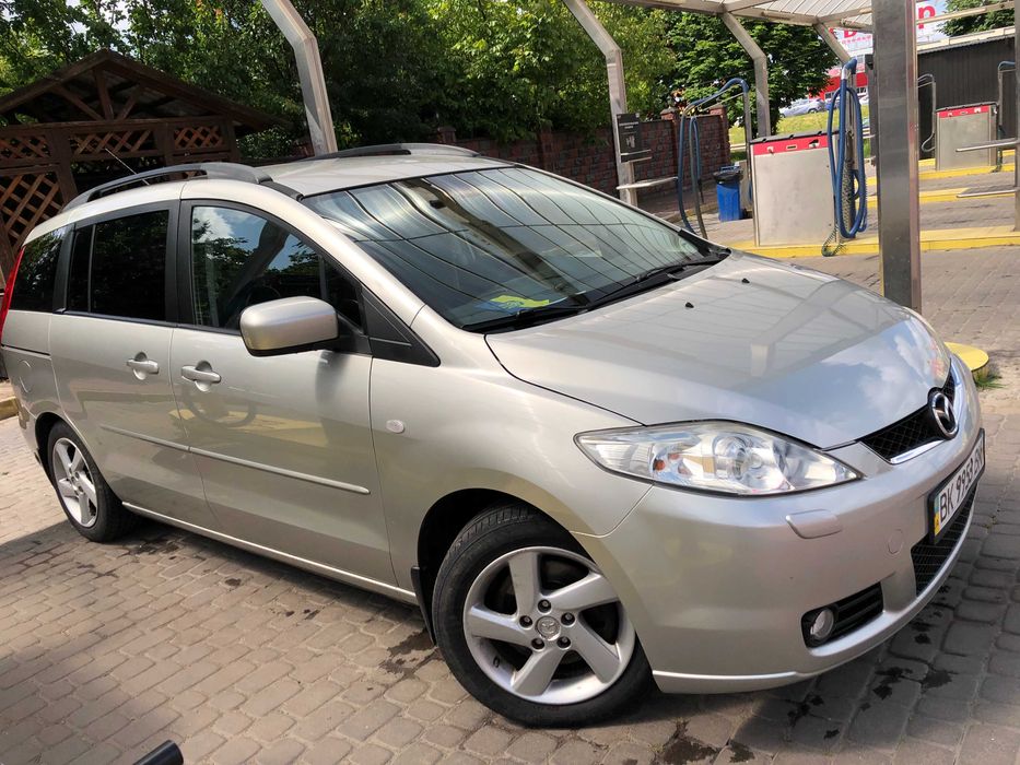 Автомобіль Mazda 5 2007року  2,0 газ/бензин 7місць