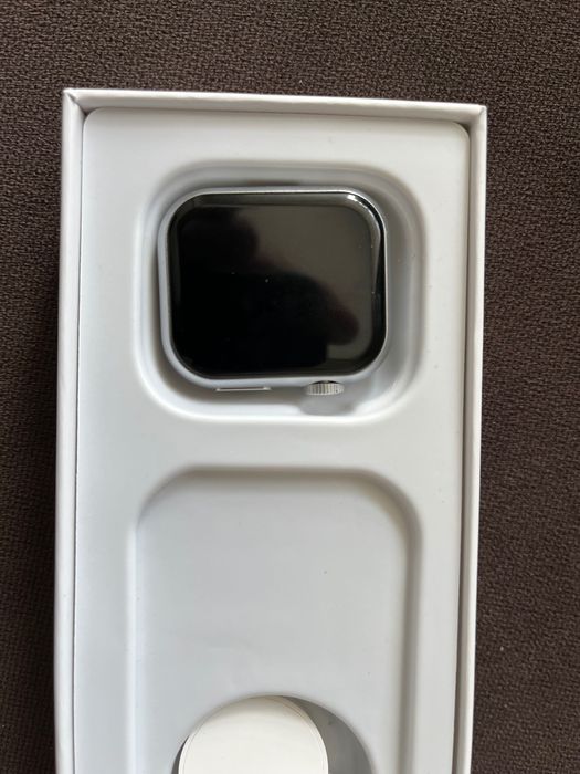 Смарт-годинник Apple Watch Series 8