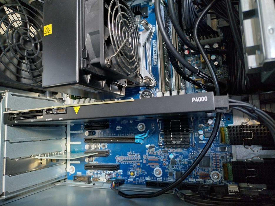 HP Z4 G4 - 64GB + 2.5TB + nVidia P4000 - workstation estimada e revista