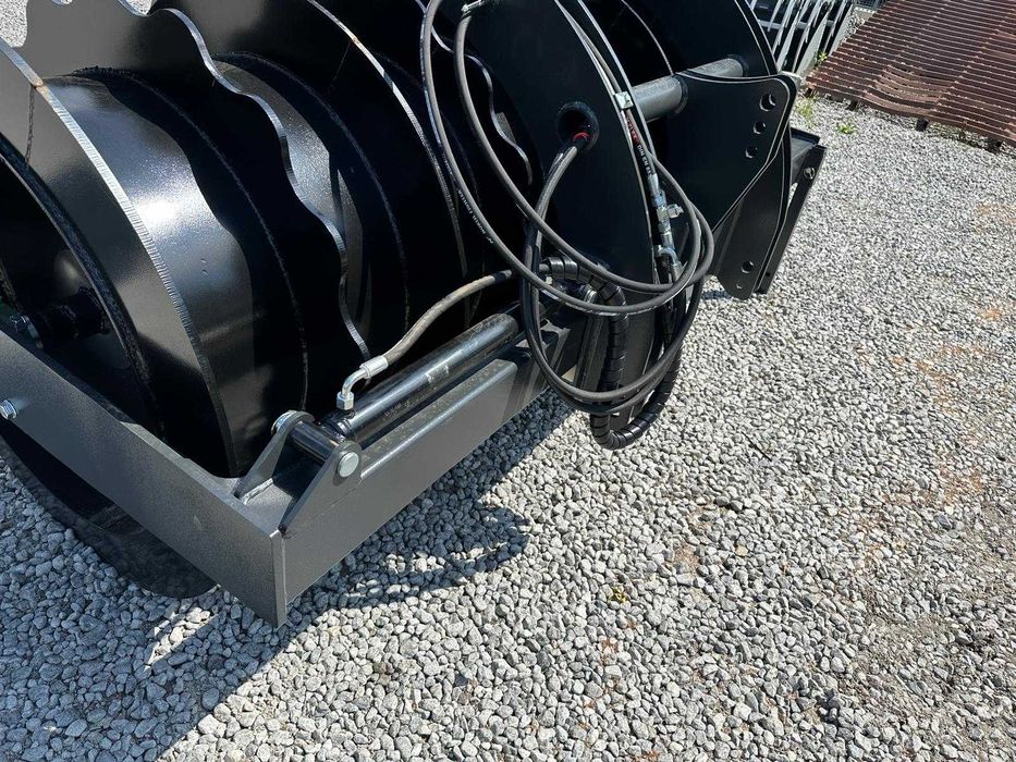 Wał pryzmowy z dociskiem bocznym Metal-Technik !!OD RĘKI!!