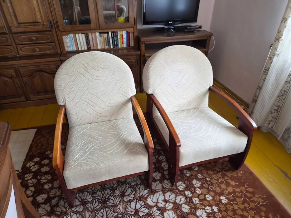 2 fotele + stolik