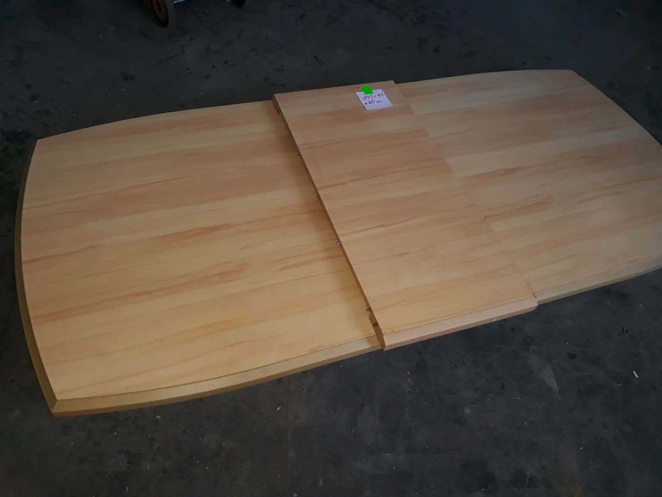 Stół rozkładany używany