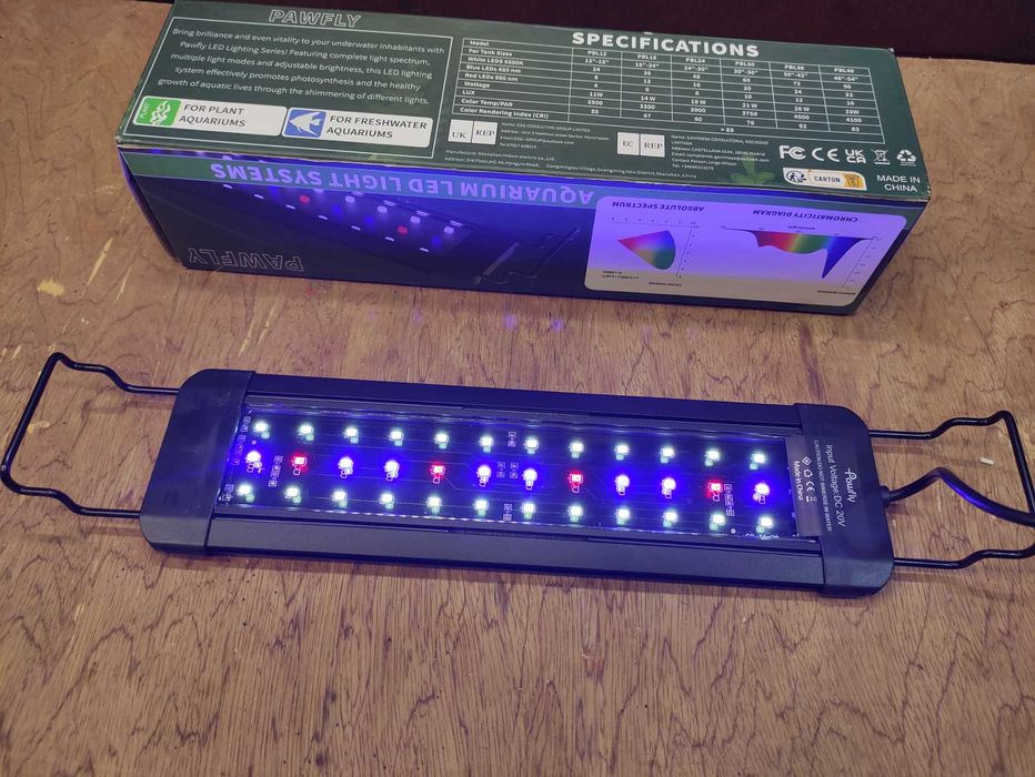 Акваріумний світильник повний спектр Pawfly PBL12