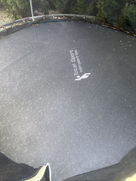 Trampolina ogrodowa