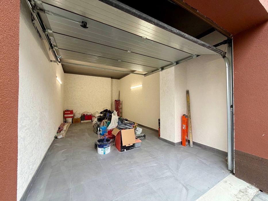 Гараж з ремонтом ЖК Опришівська Слобода