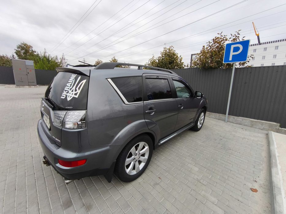 Mitsubishi Outlander 2010