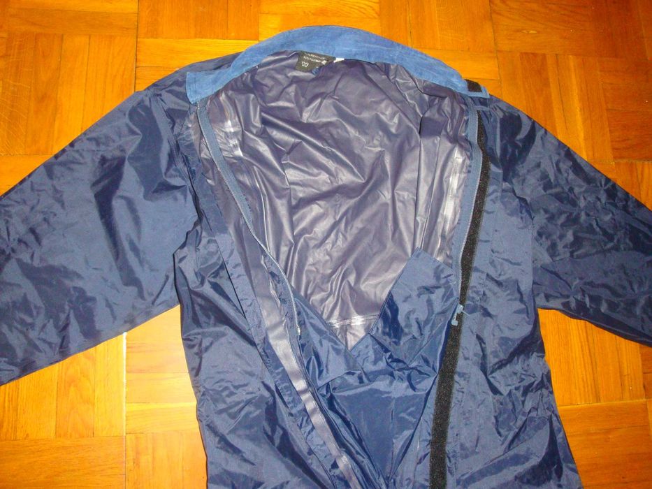Дождевик-комбинезон с перчатками и бахилами , размер XL ( 54-56 )