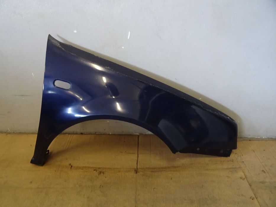 BŁOTNIK PRAWY PRZÓD PRZEDNI VW GOLF IV LAK:LB5N NR531