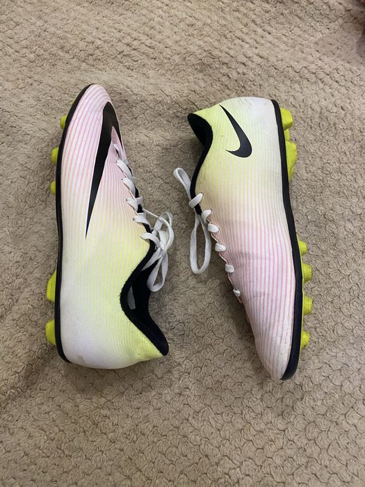 Оригінальні Бутси Nike! 38 Розмір! В ідеальному стані!
