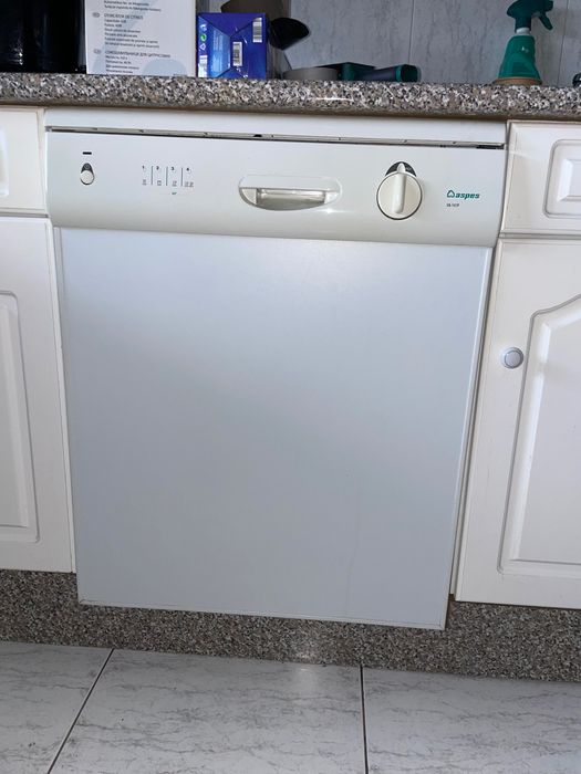 Máquina de lavar louça