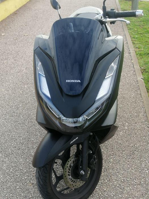 Honda Pcx 125 de 2022  Impecável