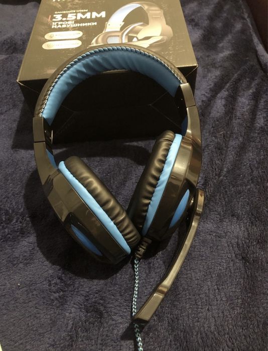 Навушники з мікрофоном, ігрові