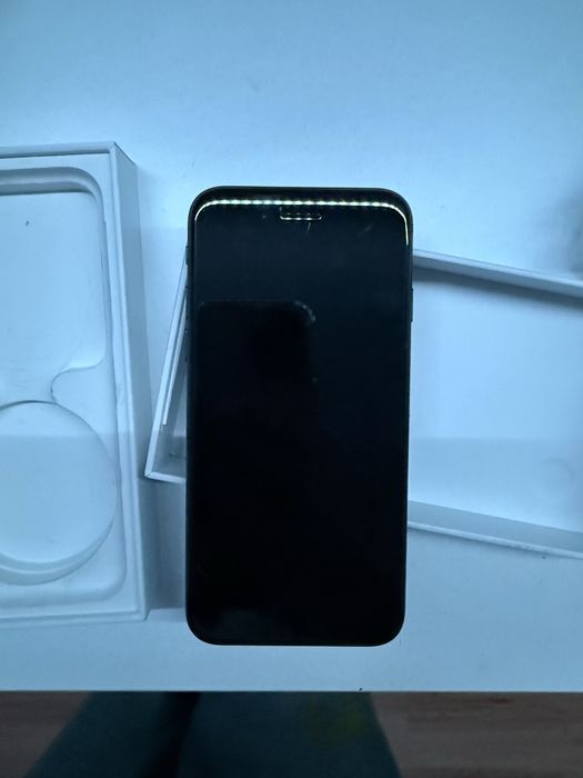 IPhone Se 3 Gen 94% Kondycji Baterii Praktycznie Nowy